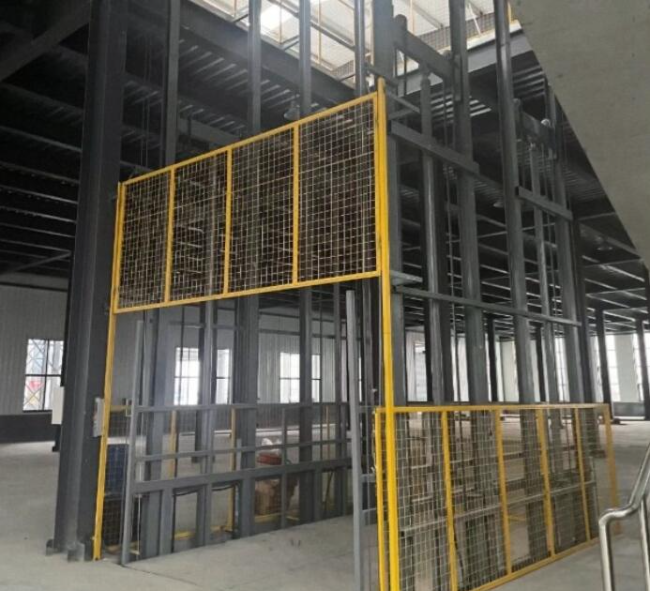 武川请详细介绍一下货梯安装在室外的维护方法